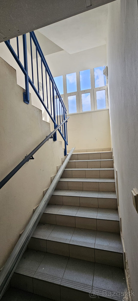 Obchodný priestor Veľký Krtíš - 6