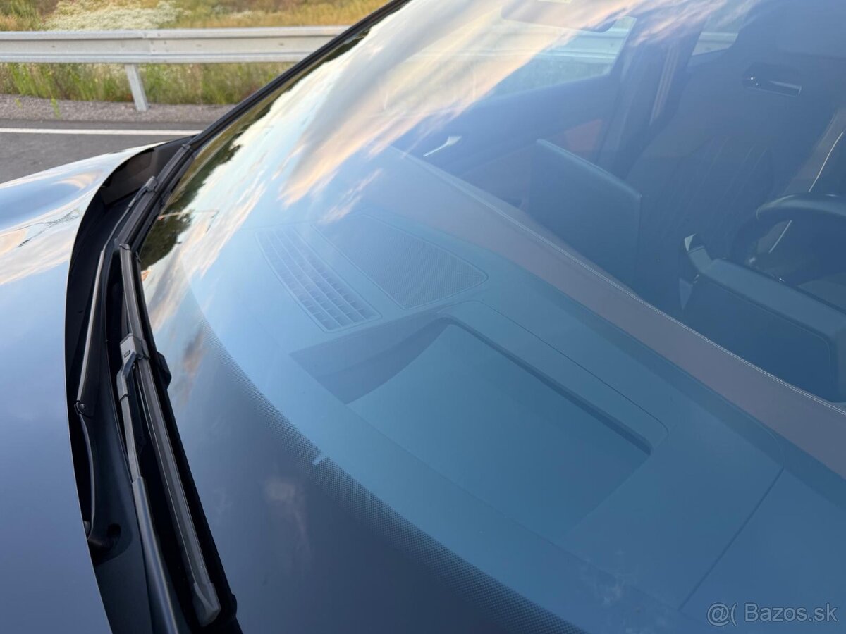 Volkswagen ID4 Pro Performance - 6