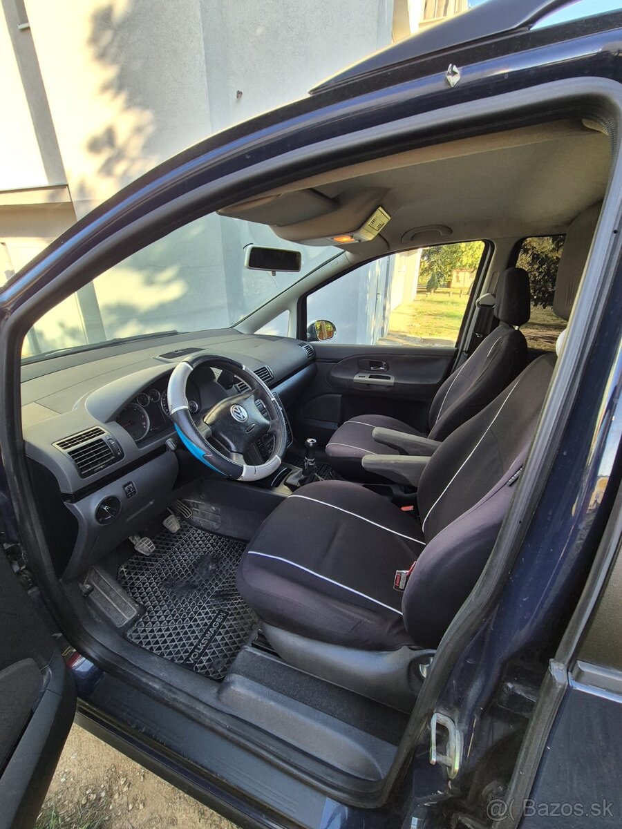 Predám Vw Sharan 1.9 TDI 85kw 2005 - 6
