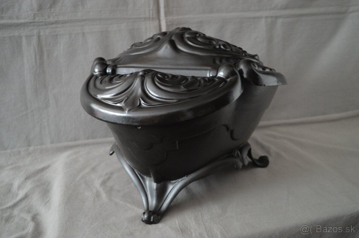 Liatinový uhlák - 6