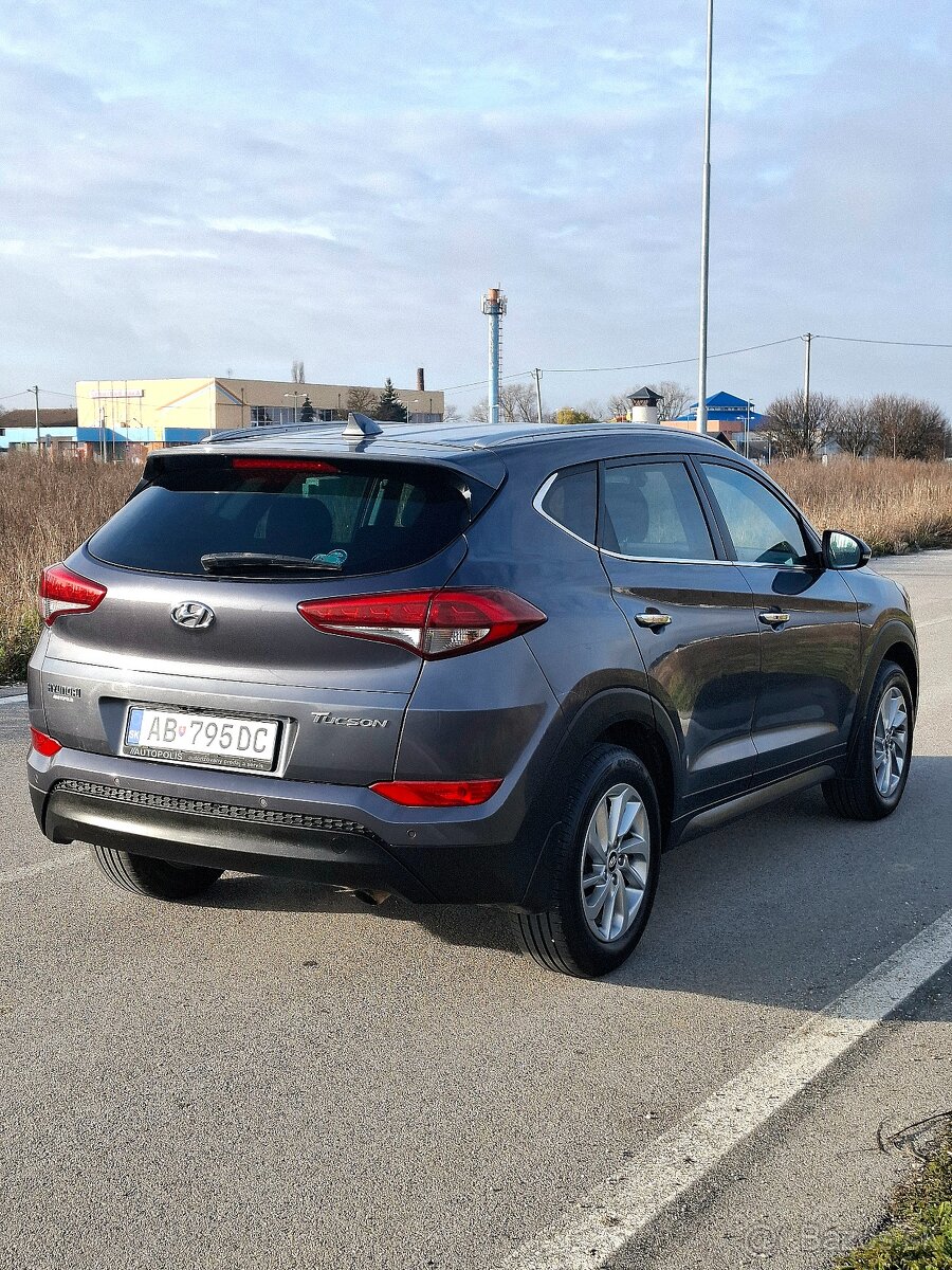 Hyundai Tucson 1.6 Gdi - 98 000km - 6