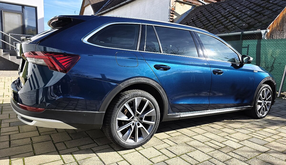 Škoda Octavia Combi Scout 2,0 TDI 4X4 AT/7 - 6