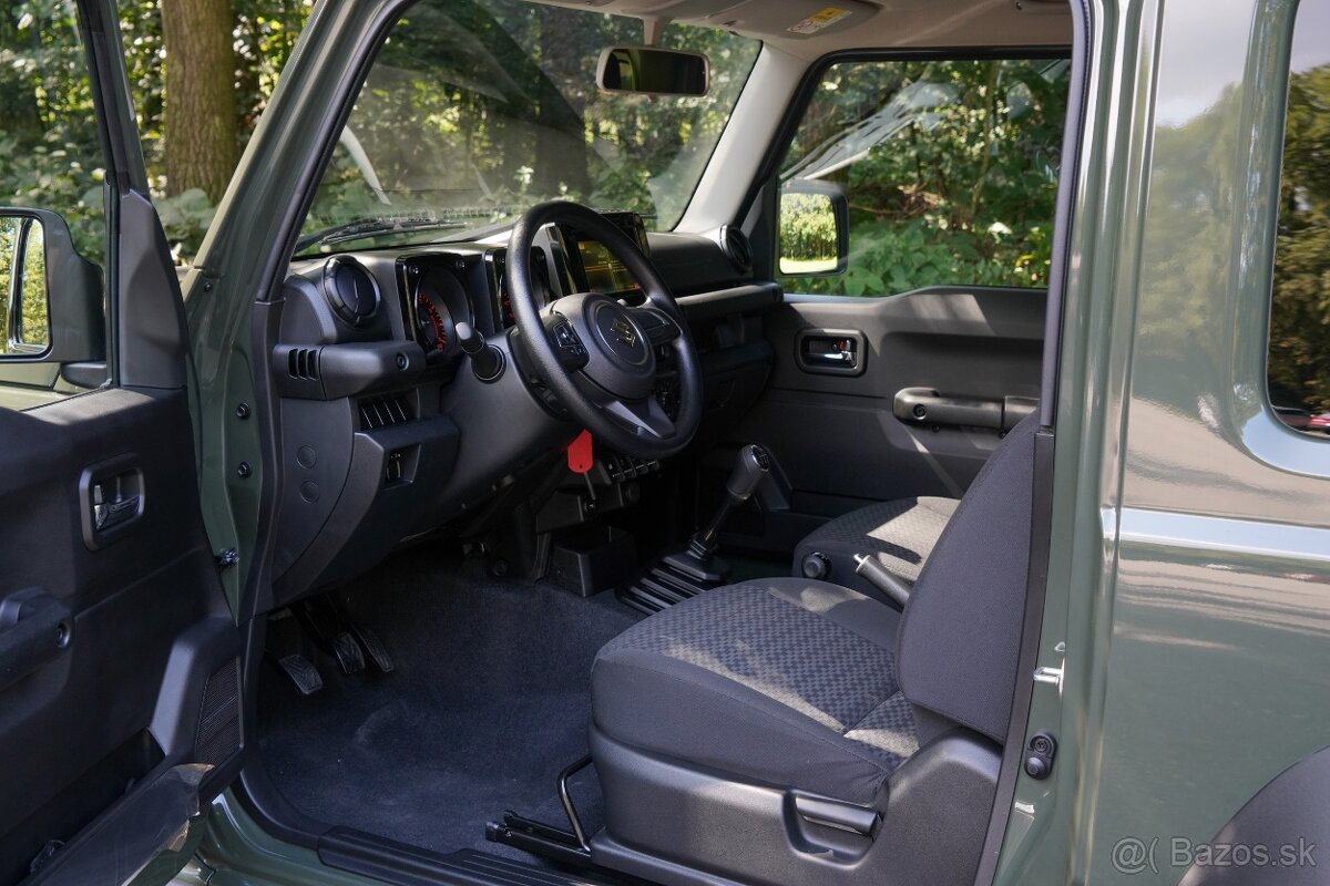 ZNOVU V PREDAJI SUZUKI JIMNY 2026 - 6