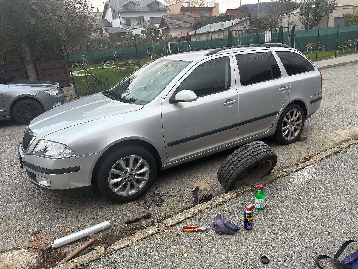Škoda Octavia 2 1.6 benzin + plyn - 6