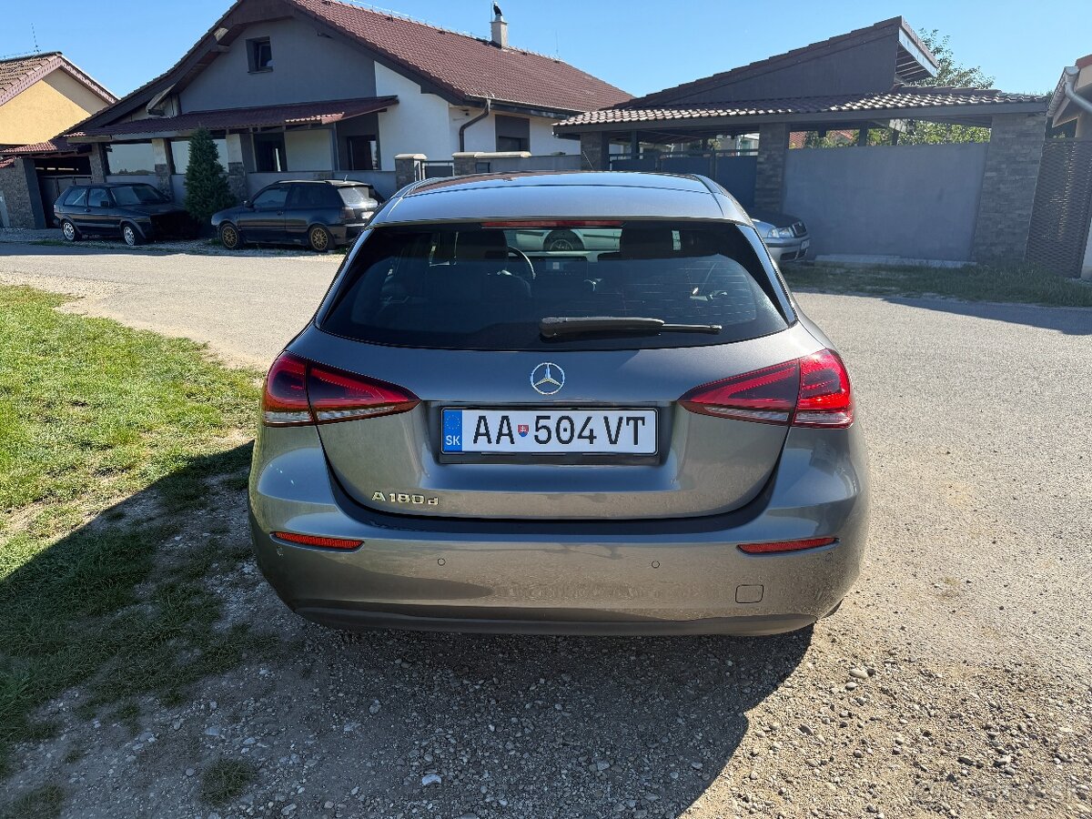 Mercedes-Benz A180D AUTOMAT_DPH_LED_KAMERA_ - 6