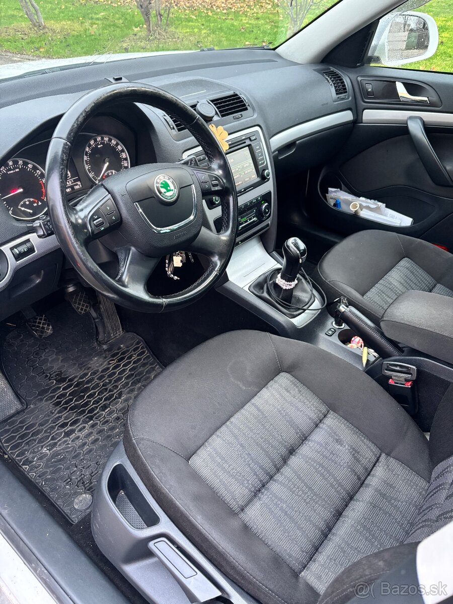 Škoda Octavia 2 facelift 2013 - 6