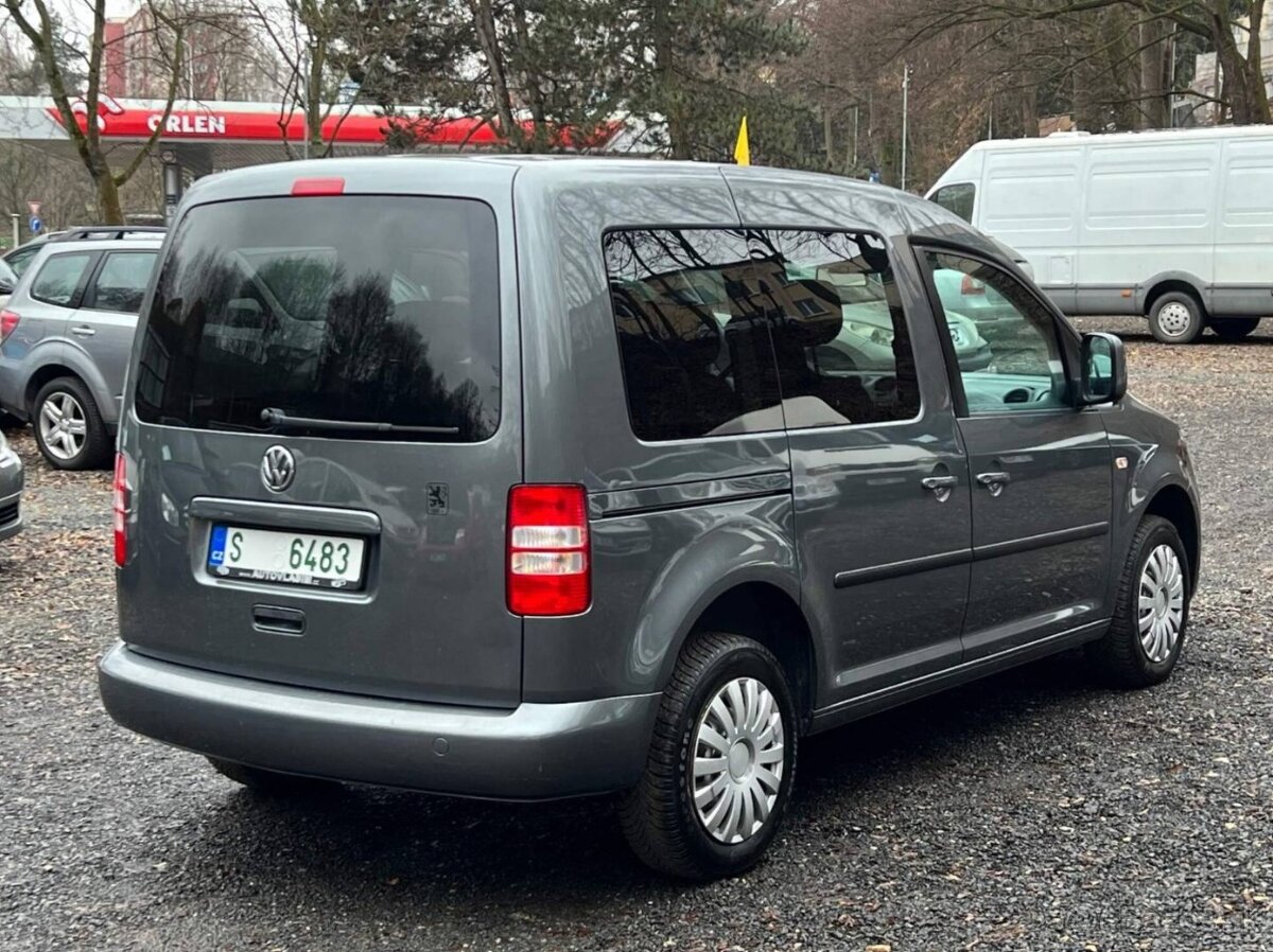 VW Caddy 1.2 TSI 77 kW 2x šoupačky 2011 klima serviska - 6