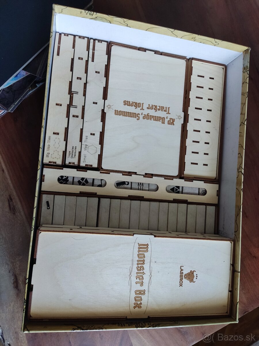 Gloomhaven + dreveny insert - 6