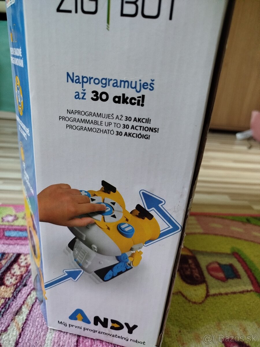 Andy programovateľný robot v top stave - 6