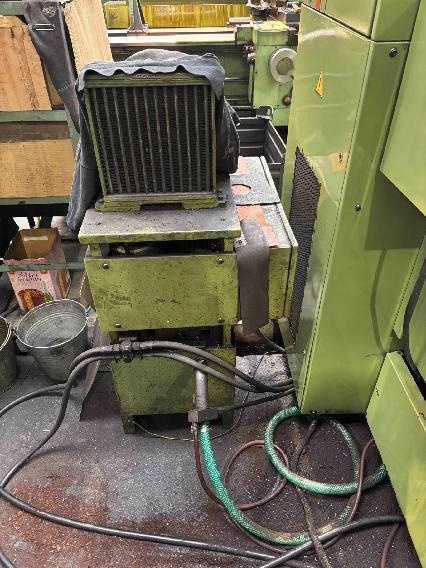 Sústruh hrotový SUI 63 - 6