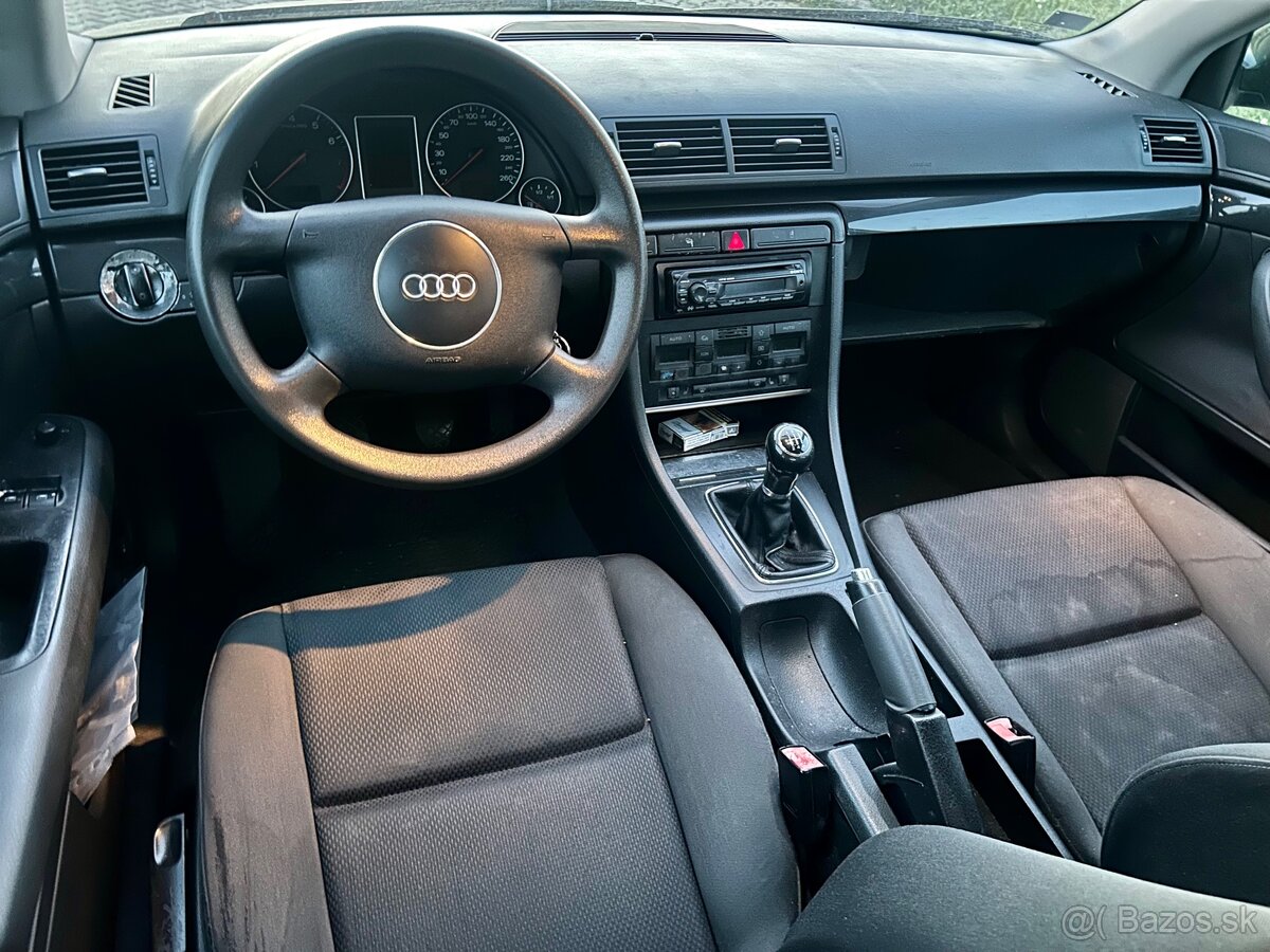 AUDI A4 2.0 benzín - 6