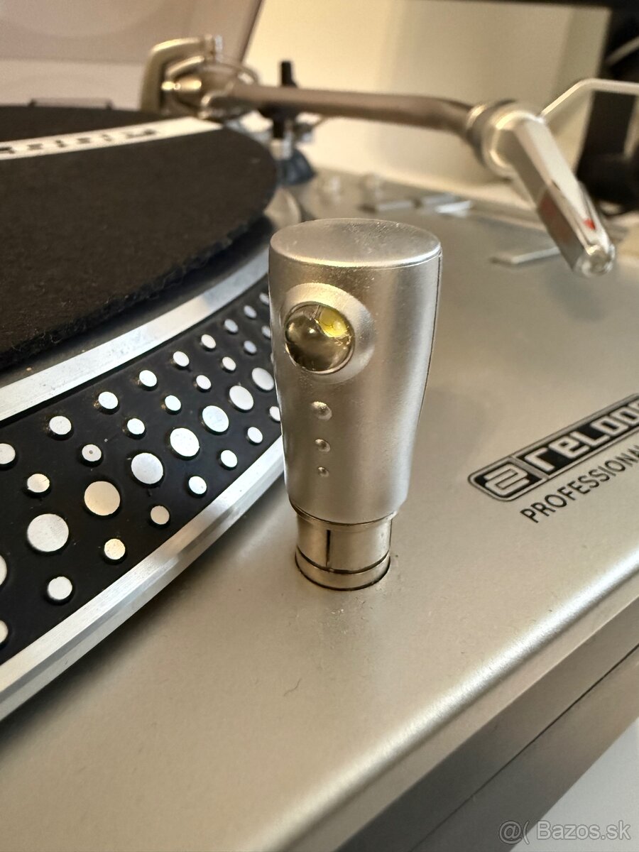 Predam gramofon Reloop RP7000 - 6