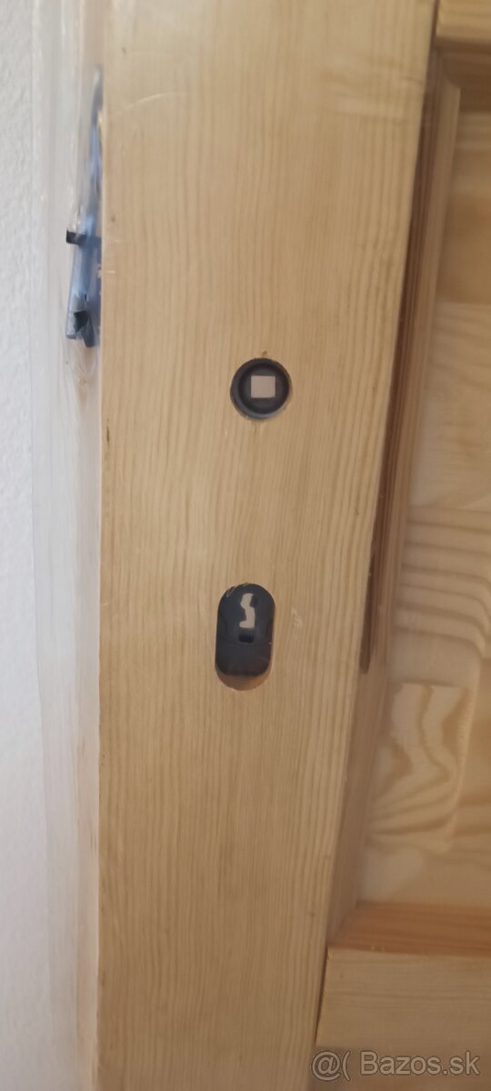 Predám nové drevené dvere 70L - 6