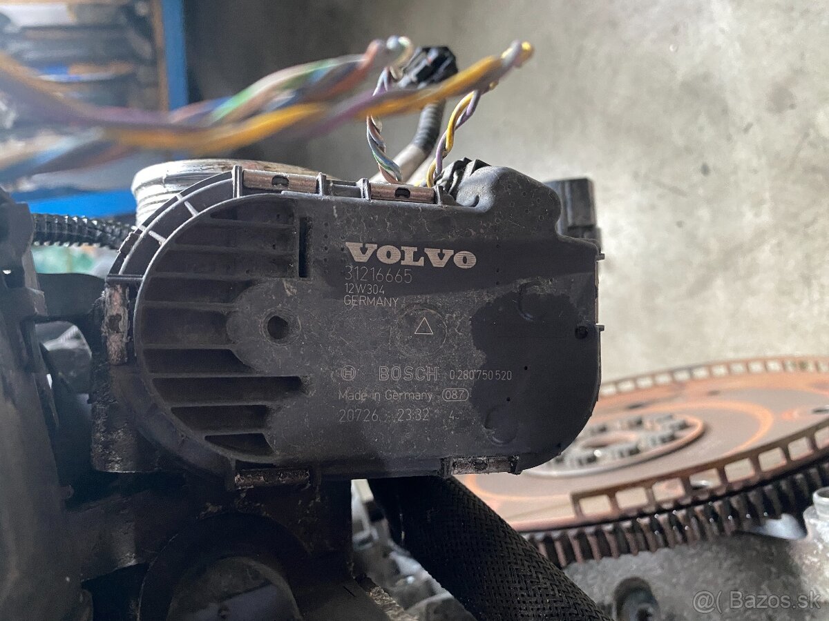 Rozpredam volvo XC60 I 2,4 d4 2008-2016 - 6