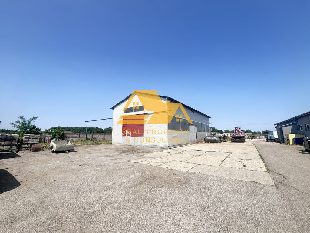 Predám priemyselný areál s 2 výrobnými halami v obci Zemné - 6