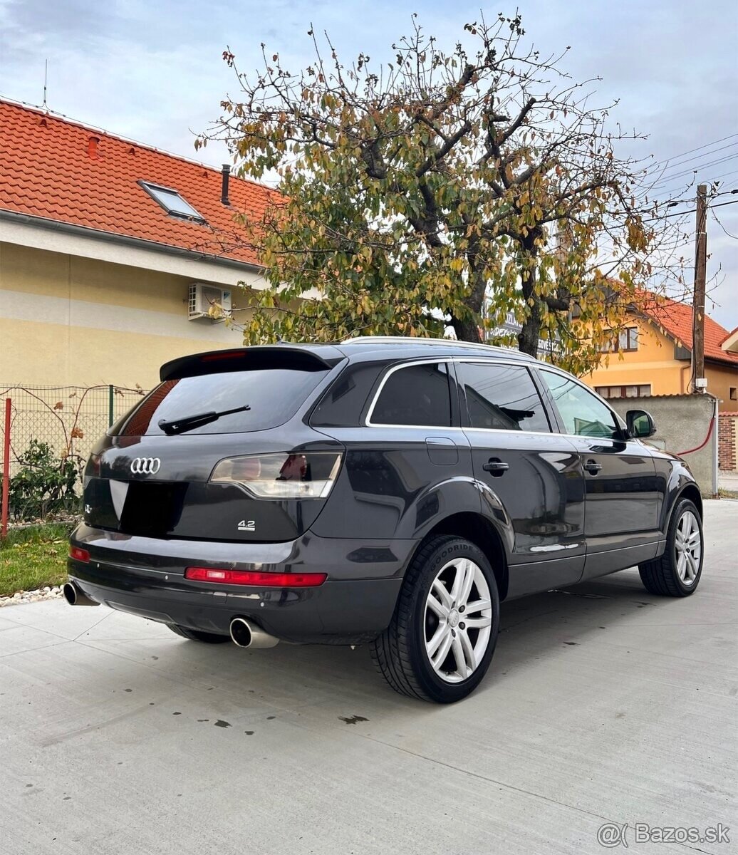Audi Q7 4.2 FSI Mozna Vymena - 6