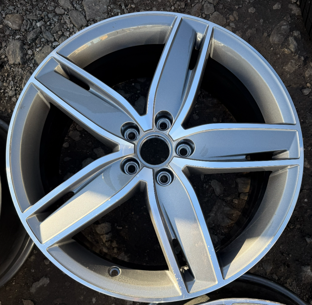 Sada diskov Audi RS A3, A4, A5, A6, Q3 R19 - 6