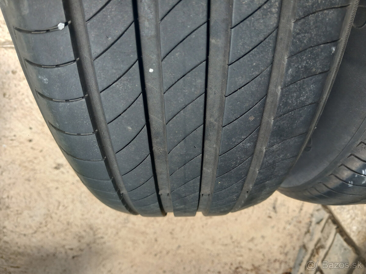 215/65 R17 Michelin Primacy 4 - 6