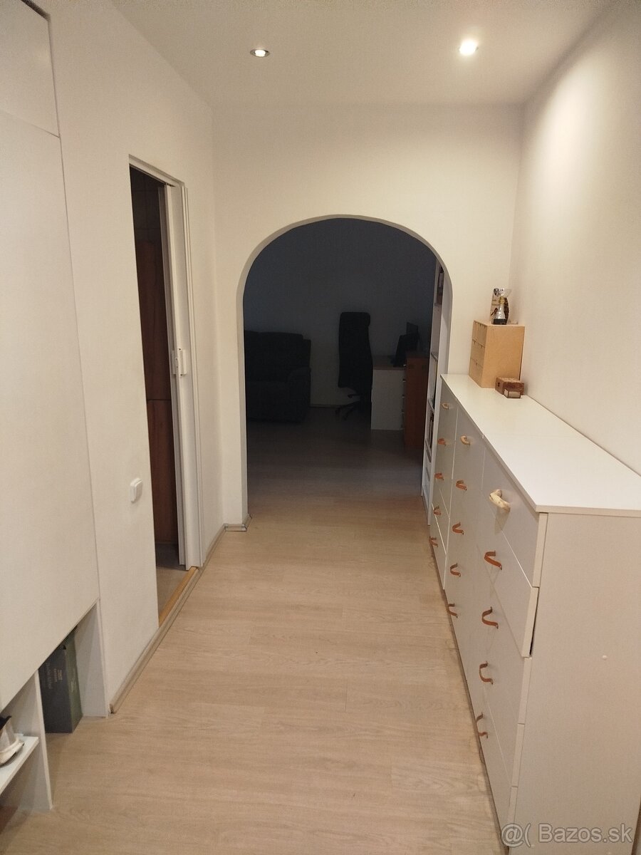 Na predaj 3 izb. byt, Studenohorská ul. BA - Lamač - 6