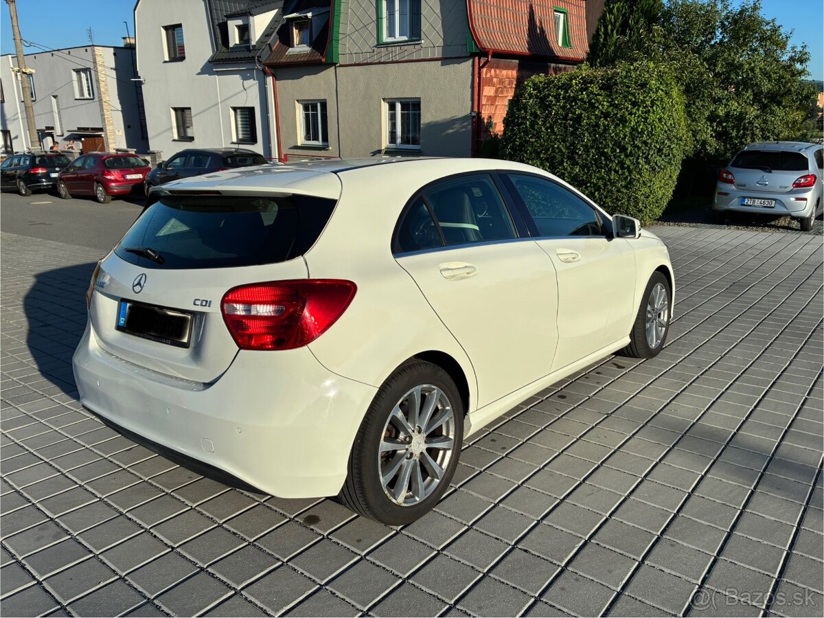 Mercedes A180 cdi 2014 - 6