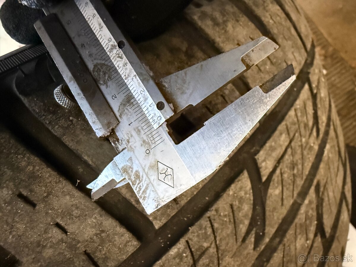 Pirelli 275/55/r19 - 6