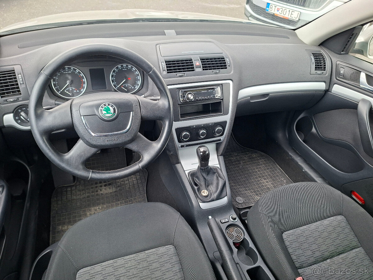 Škoda Octavia 1.9 TDI Ambiente - 6