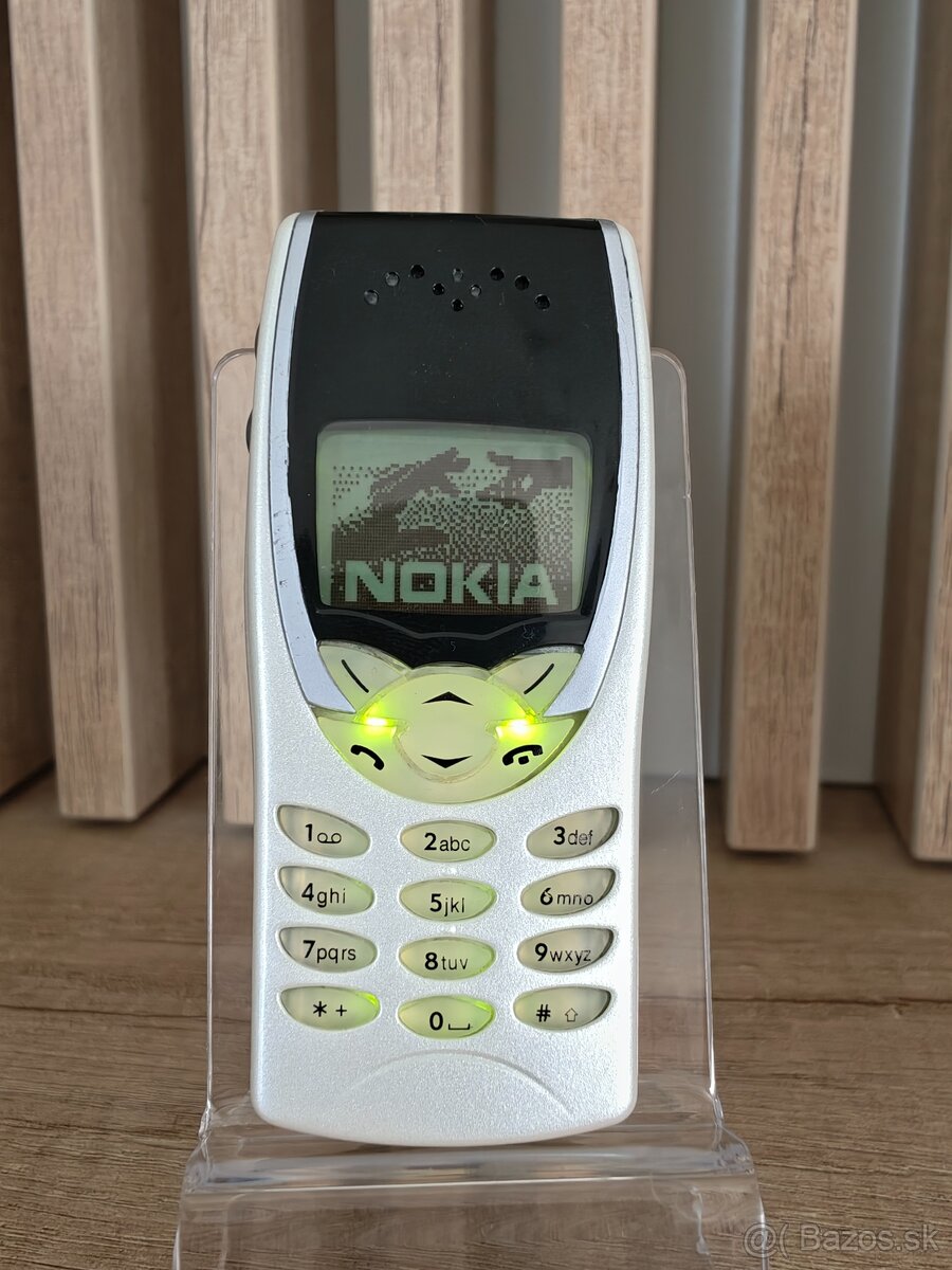Nokia 8210 2x - 6