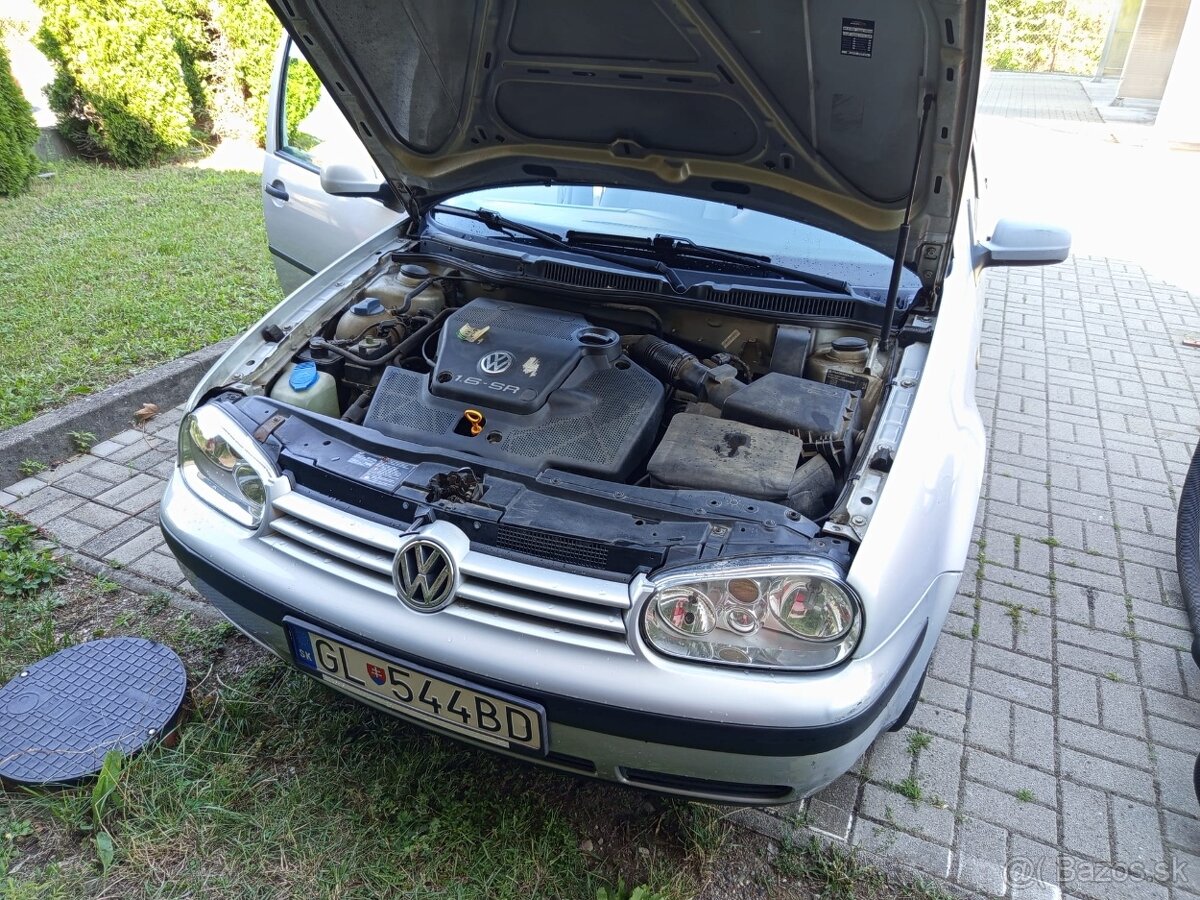 Predám VW Golf 4 IV 1.6 benzín 74kw - 6