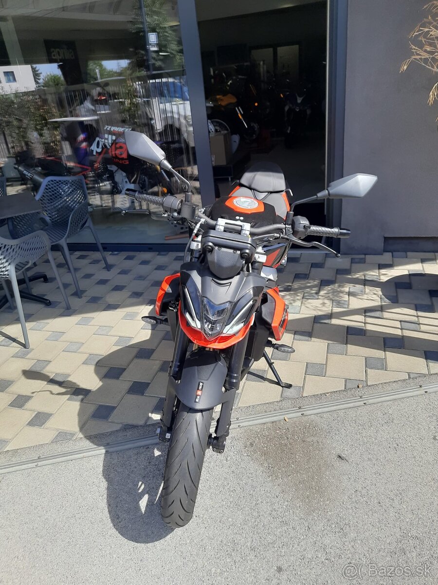 Predám Aprilia Tuono 457 - 6