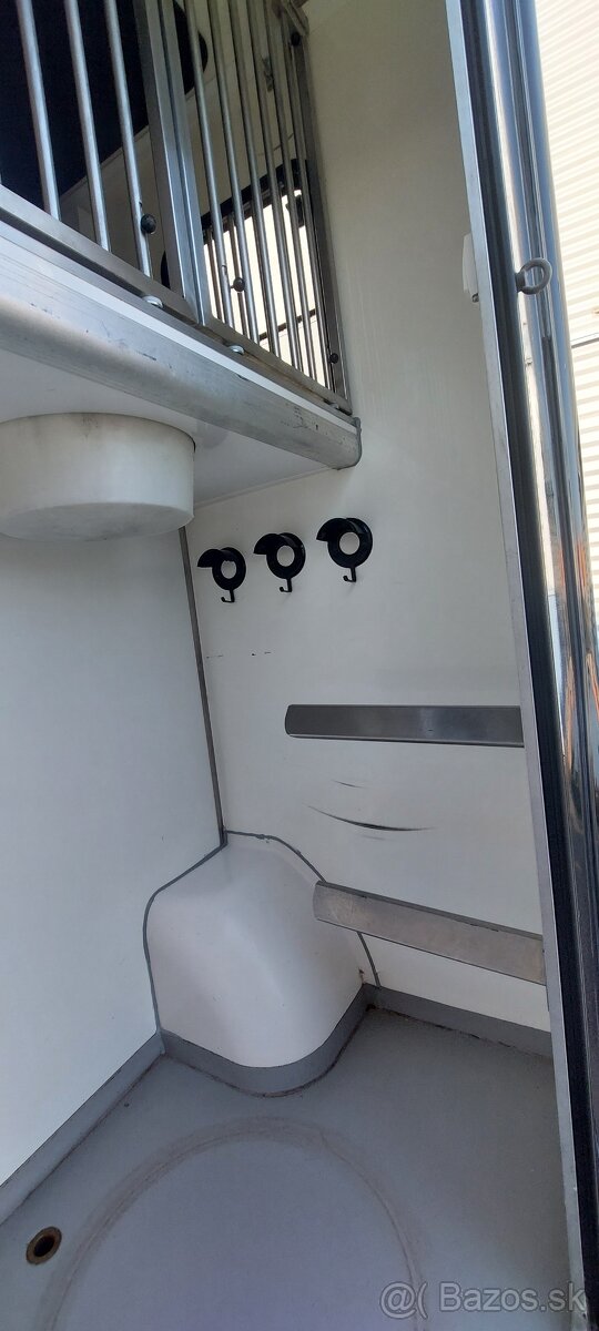 Prepravník koní Renault ATM 5-místný - 6