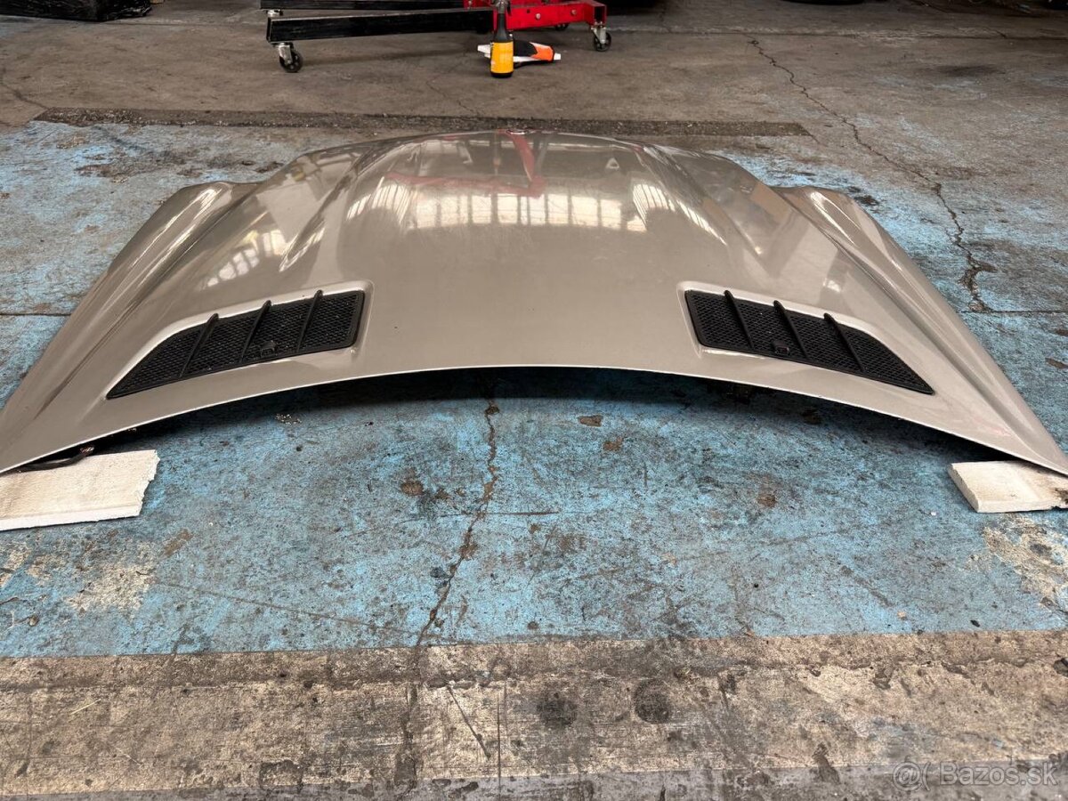 Kapota Mercedes-Benz GL X164 - 6