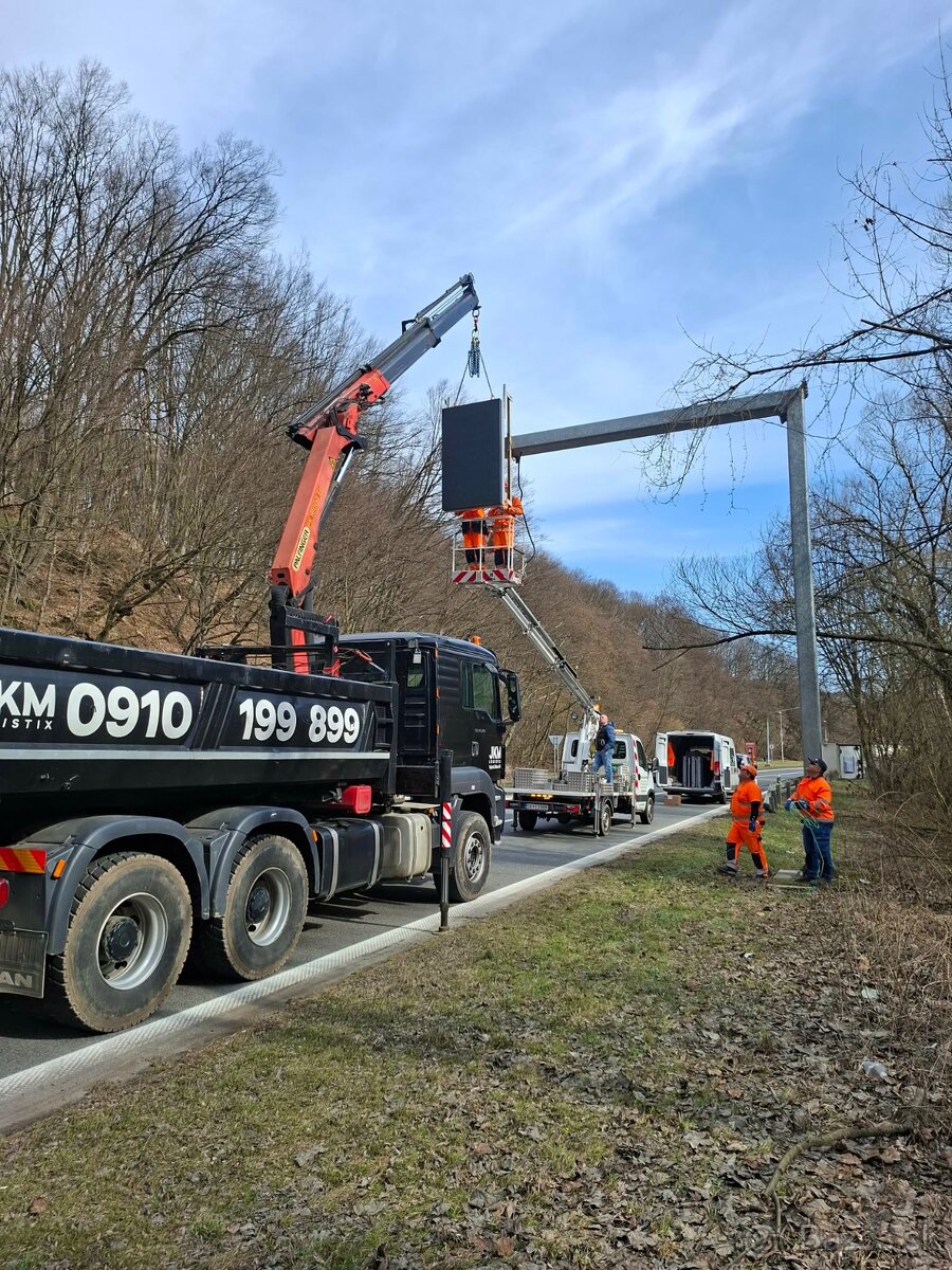 Preprava a práca s hydraulickou rukou - 6