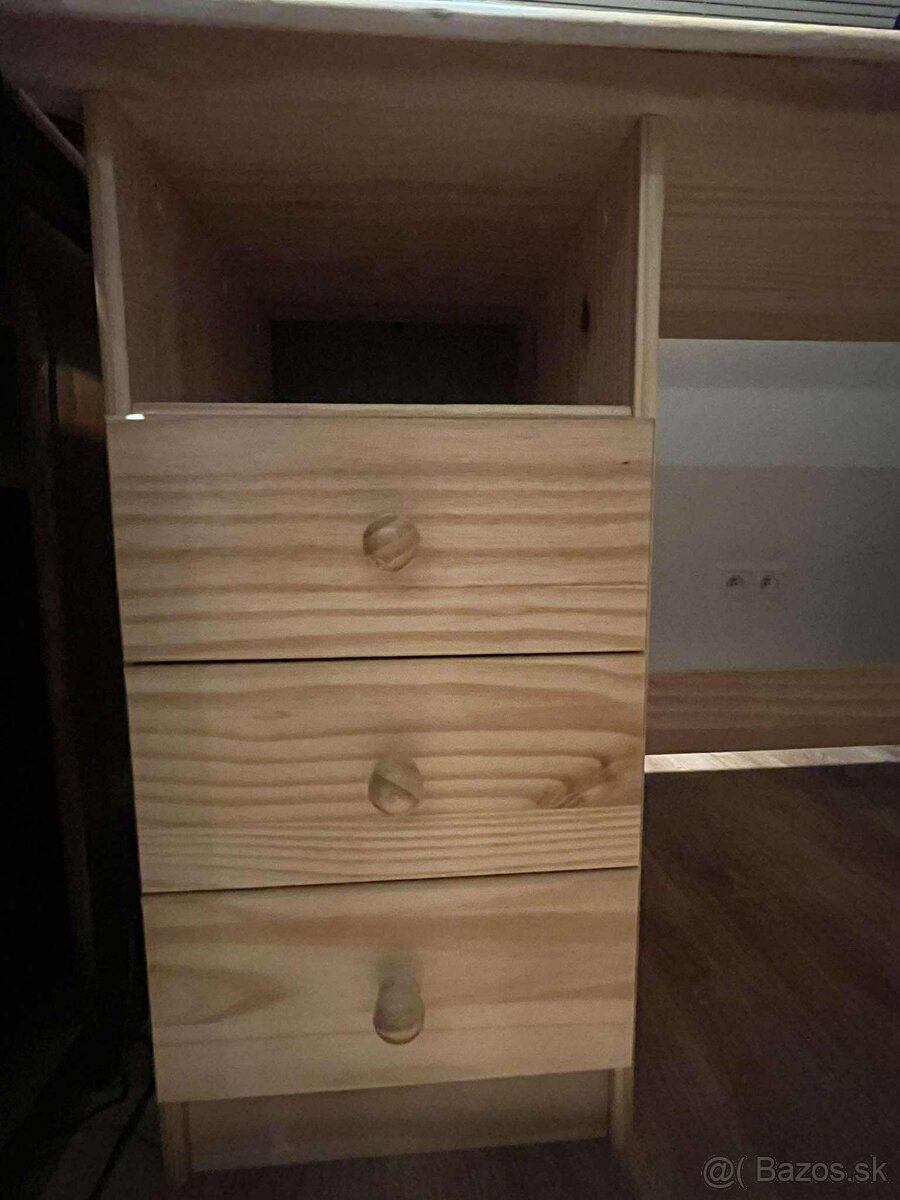 Predám drevenú borovicovú súpravu do detskej izby - 6