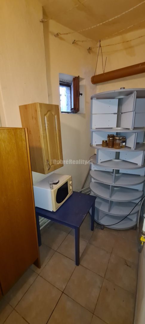 Dobré reality - znížená cena RD s veľkým pozemkom 2455 m2 v - 6