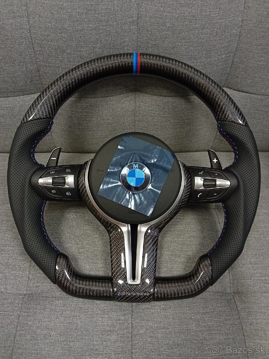 Karbónový volant BMW M Performance - 6