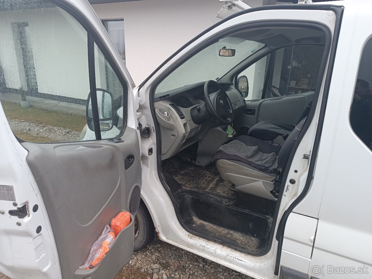 Opel Vivaro 5- miestne - 6