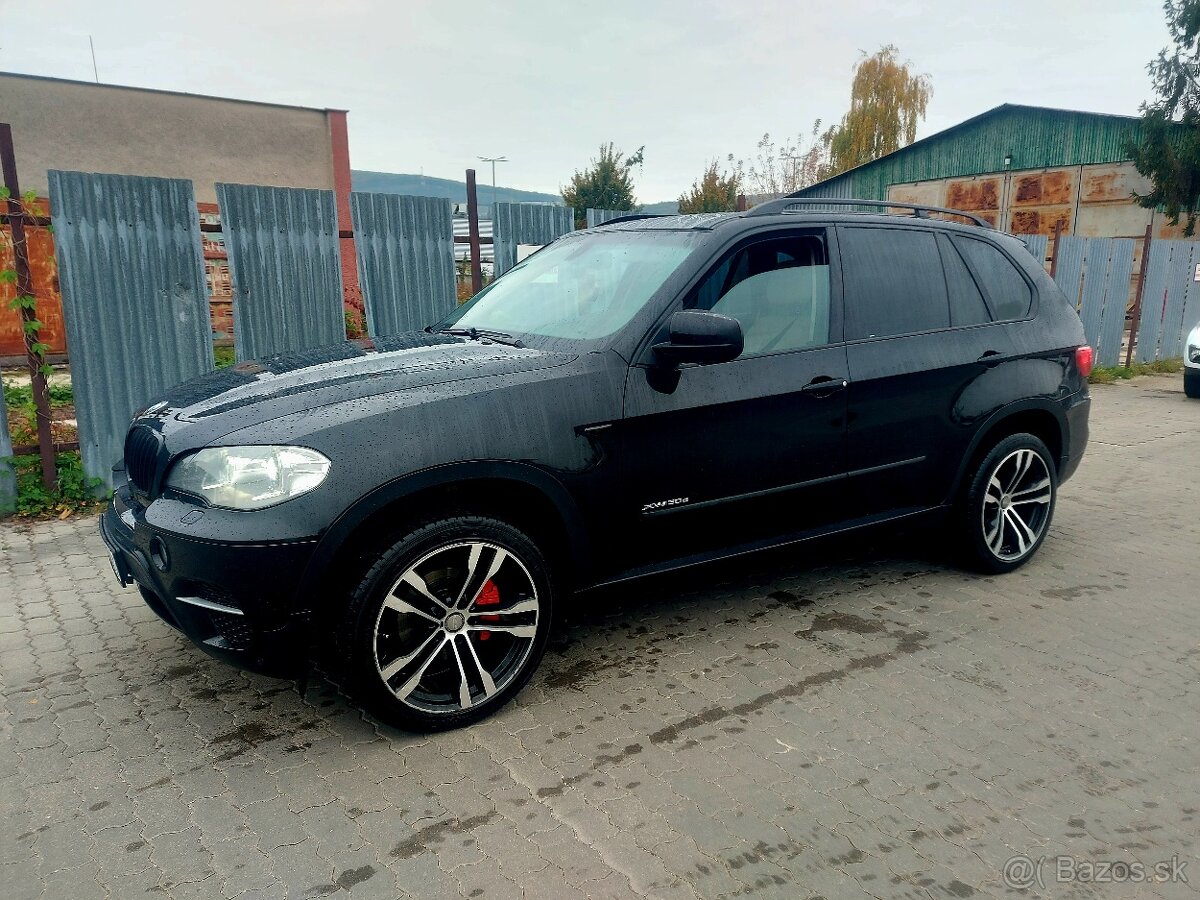 Predám BMW X5 e70 3.0d X-Drive 180kw Facelift - 6