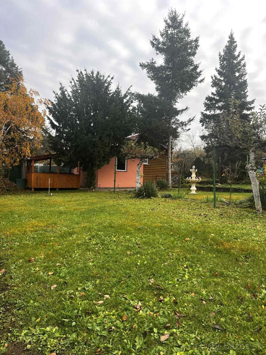 PREDAJ - CHATKA nad priehradou Lipovina - 6