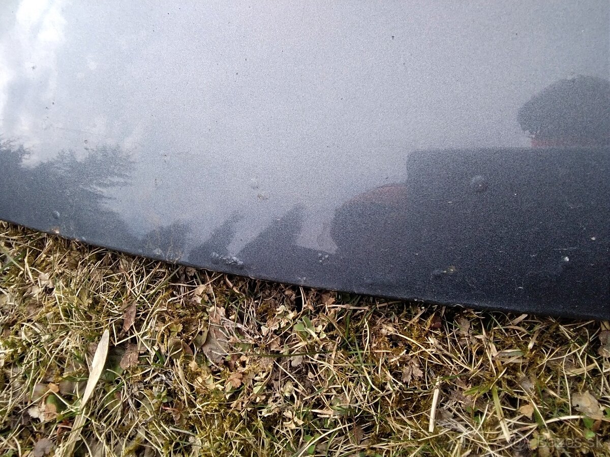 Predná kapota golf 5 - 6