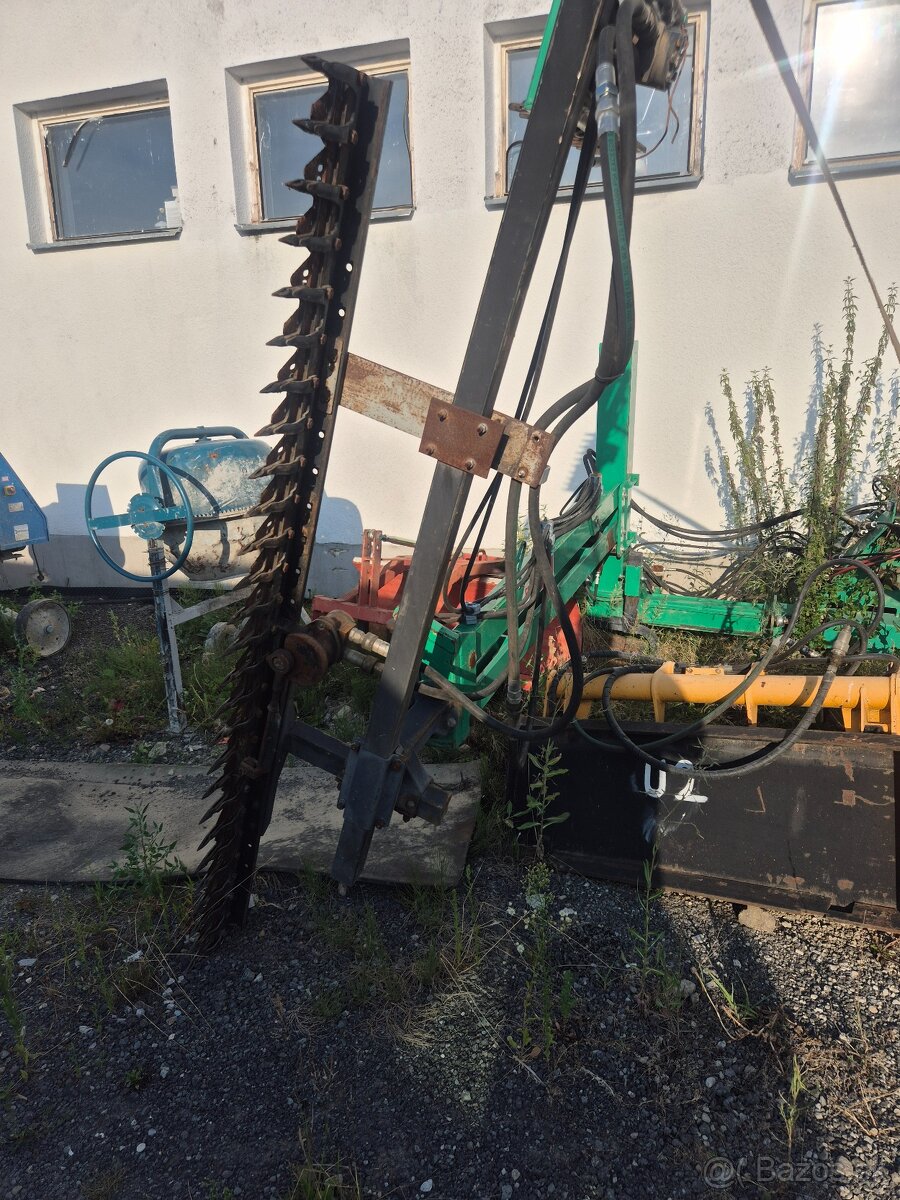 Hydraulicky zastihavač. Žacia lišta - 6