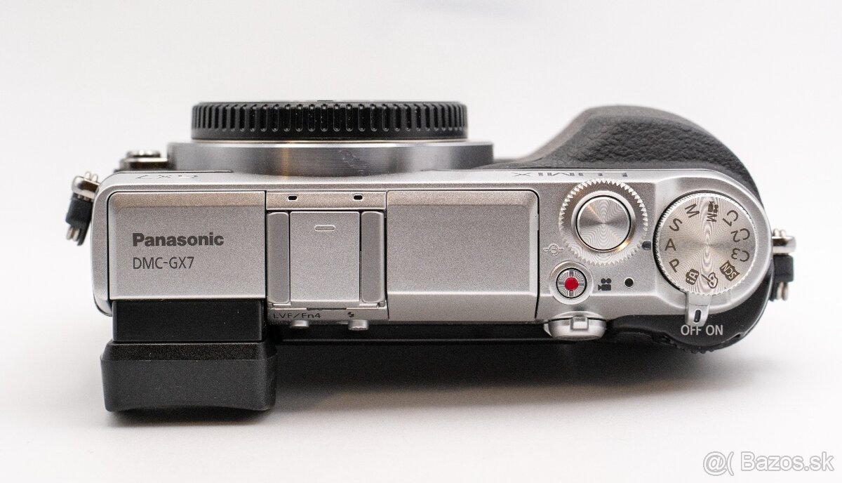 Panasonic Lumix DMC - GX7 + Lumix G Vario 14-42 - 6