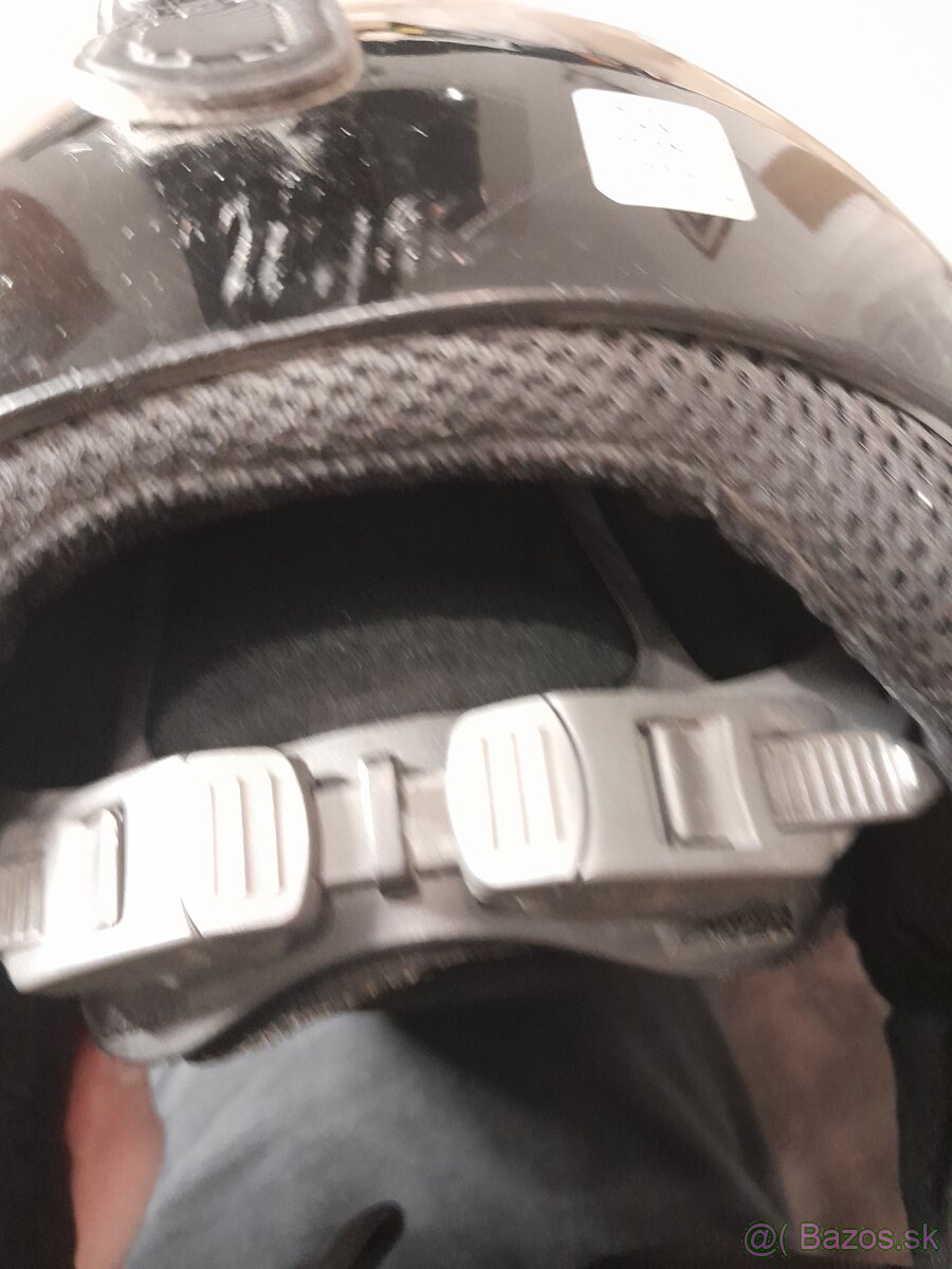 Lyžiarska prilba Carrera M - 6