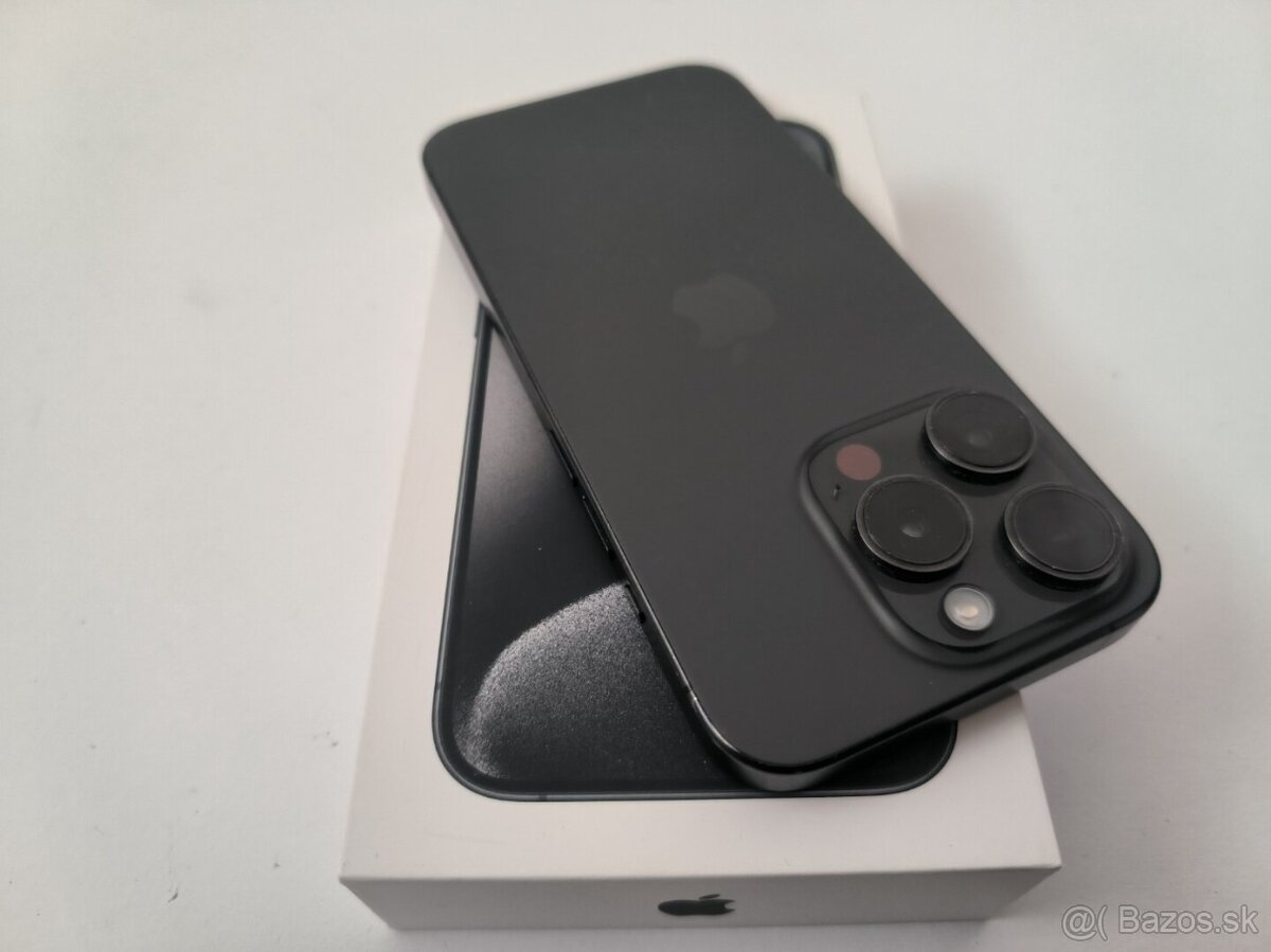 apple iphone 15 PRO 512gb Black Titanium 88% Batéria - 6