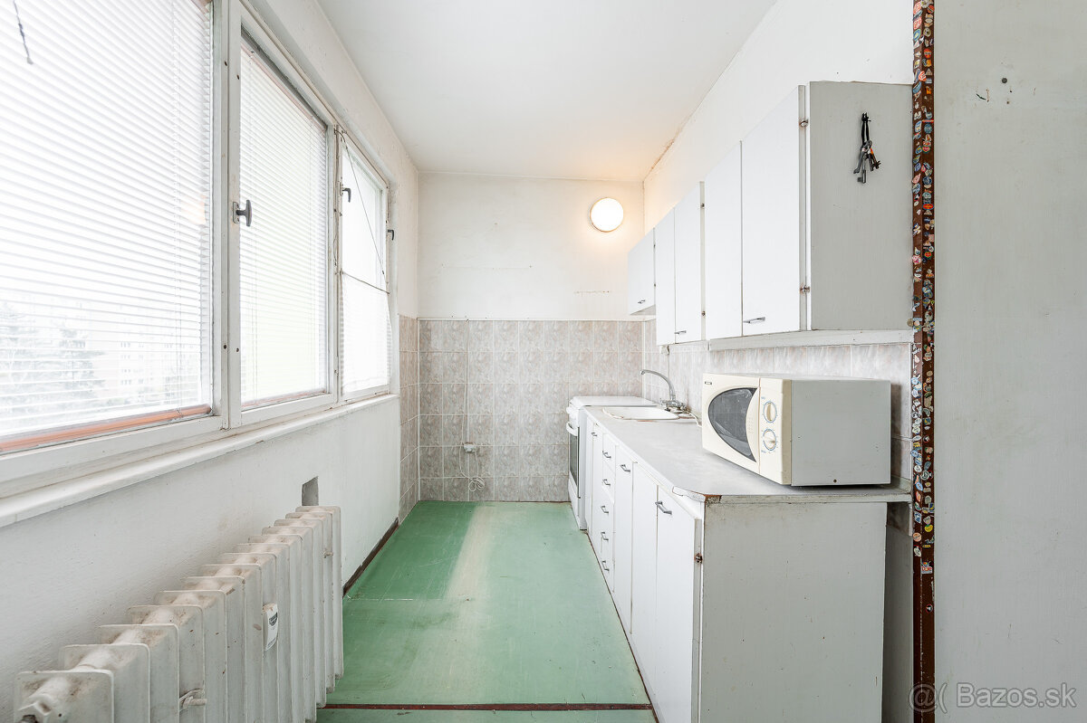 Na predaj 3 izbový byt - Košice, Terasa - 6