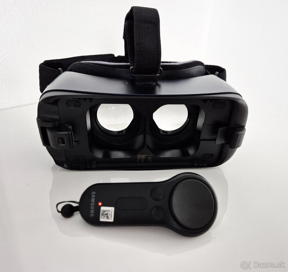 Samsung Gear VR 2 (SM-R323) + ovladač (Bluetooth) - 6