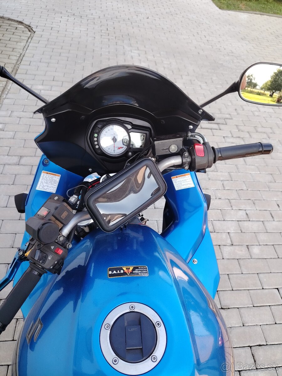 Suzuki gsx650f - 6