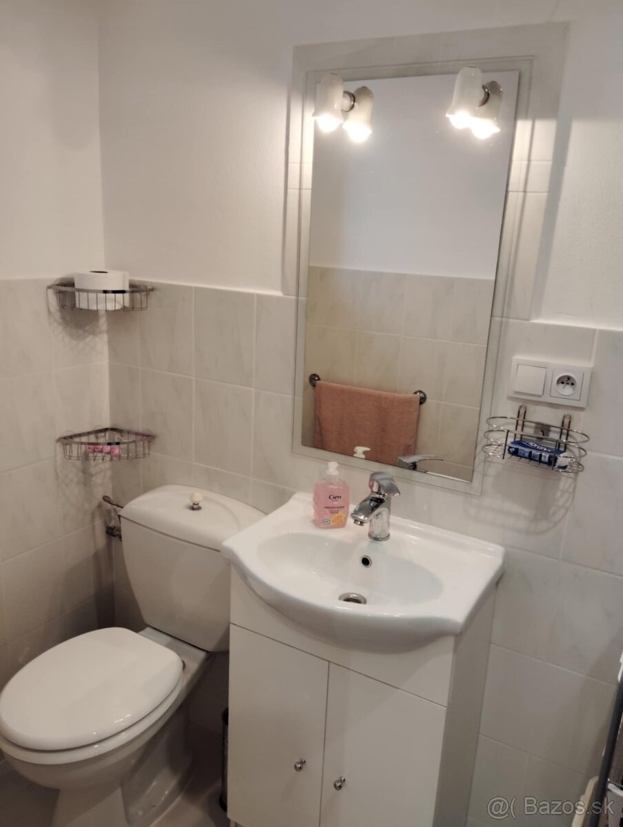 Rodinný dom na prenajom - 6