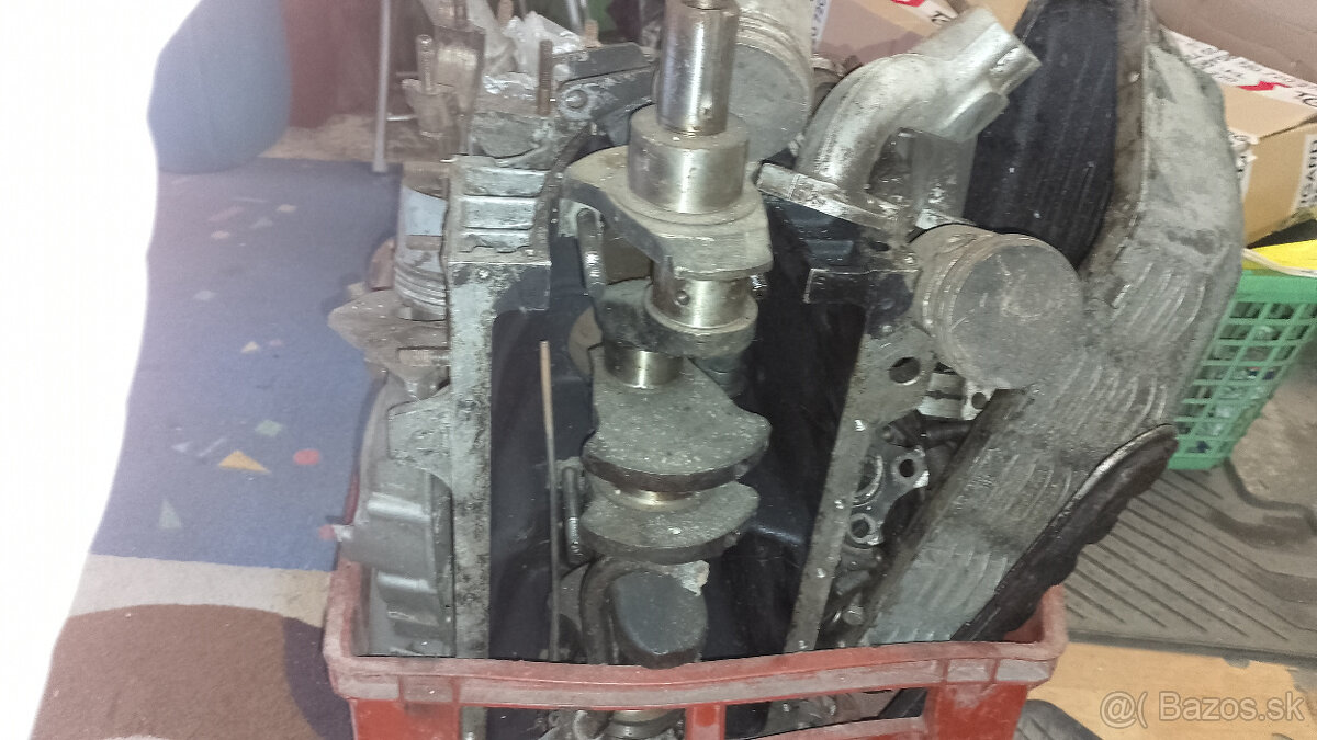 Predám diely Škoda 100 - 6