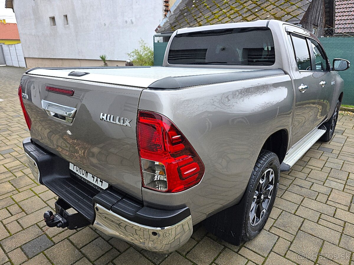 Toyota Hilux DC 2.4 I D-4D Executive A/T - 6
