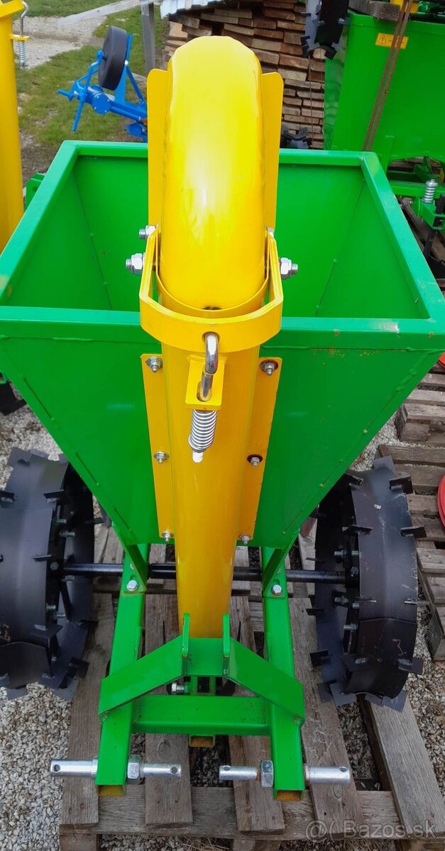 Sadzač zemiakov - 6